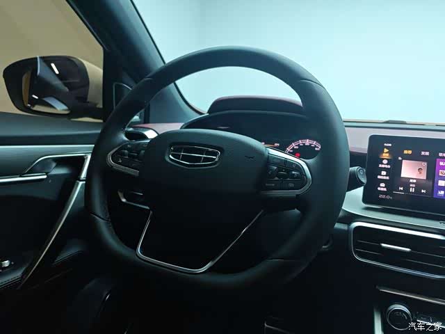 Geely Coolray, 2020 8
