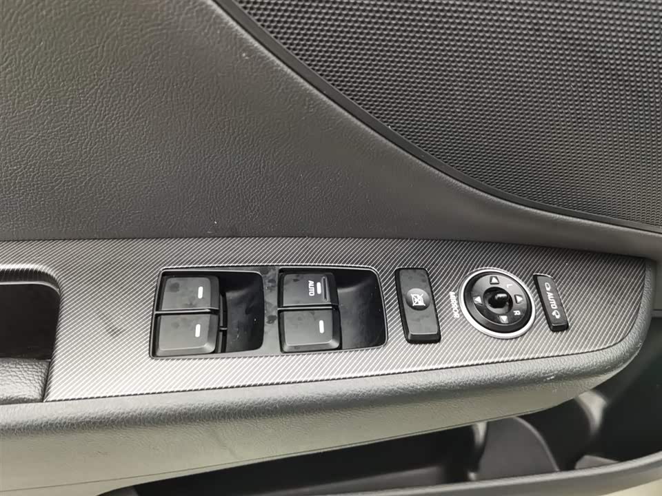 Hyundai Name picture