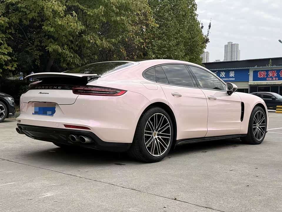 Porsche Panamera