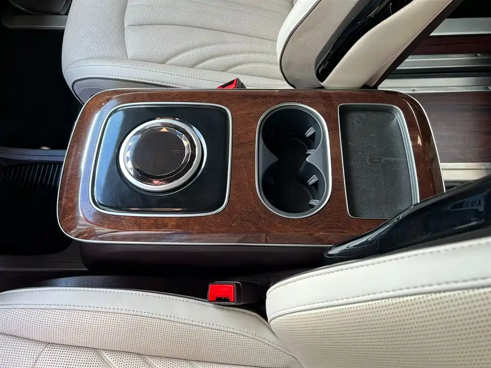 Hongqi HQ9 Hongqi HQ9