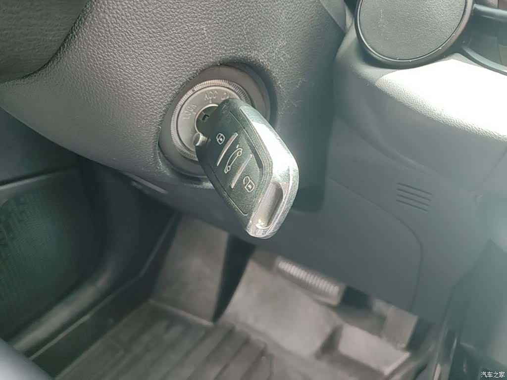 Changan CS15, 2021 9
