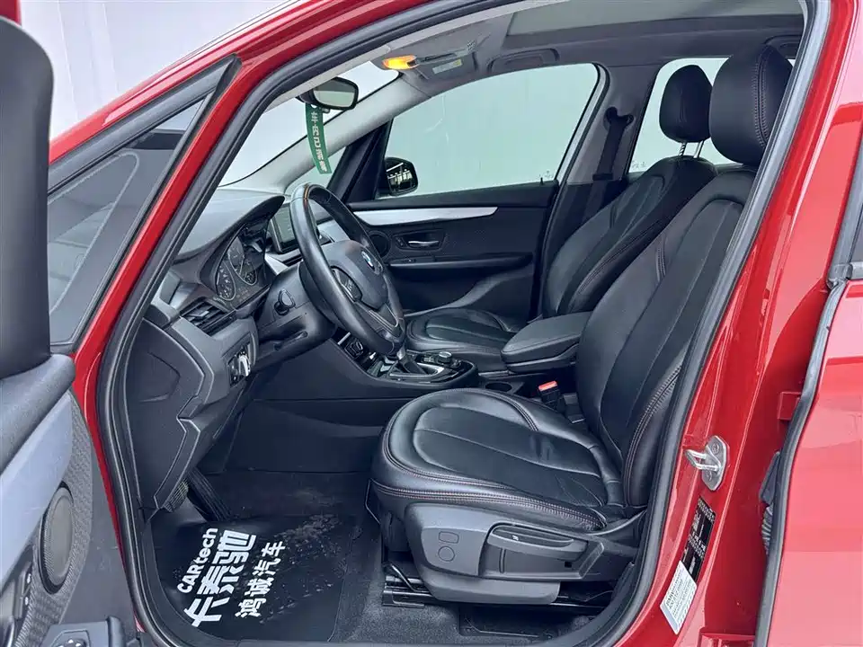 BMW 2 series station wagon