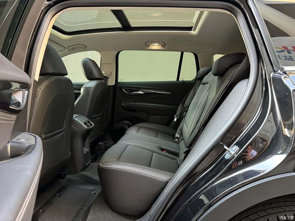 Buick Envision Plus, 2023 10