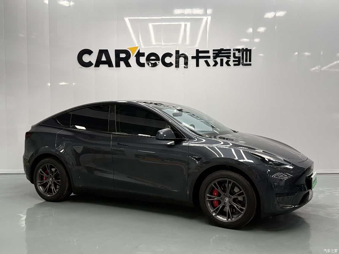 Tesla Model Y, 2024 3