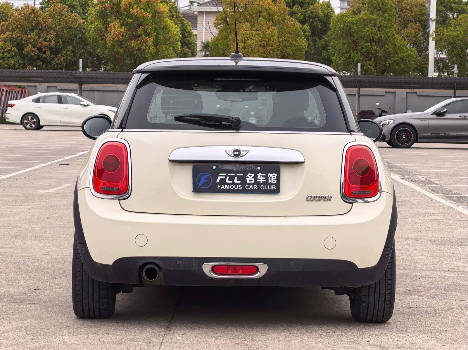 Mini Cooper, 2015 3