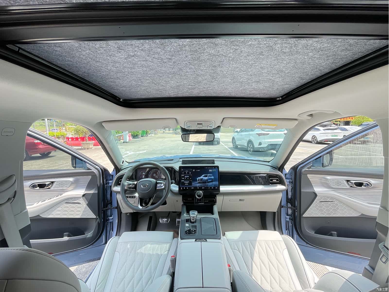Trumpchi GS8, 2022 27