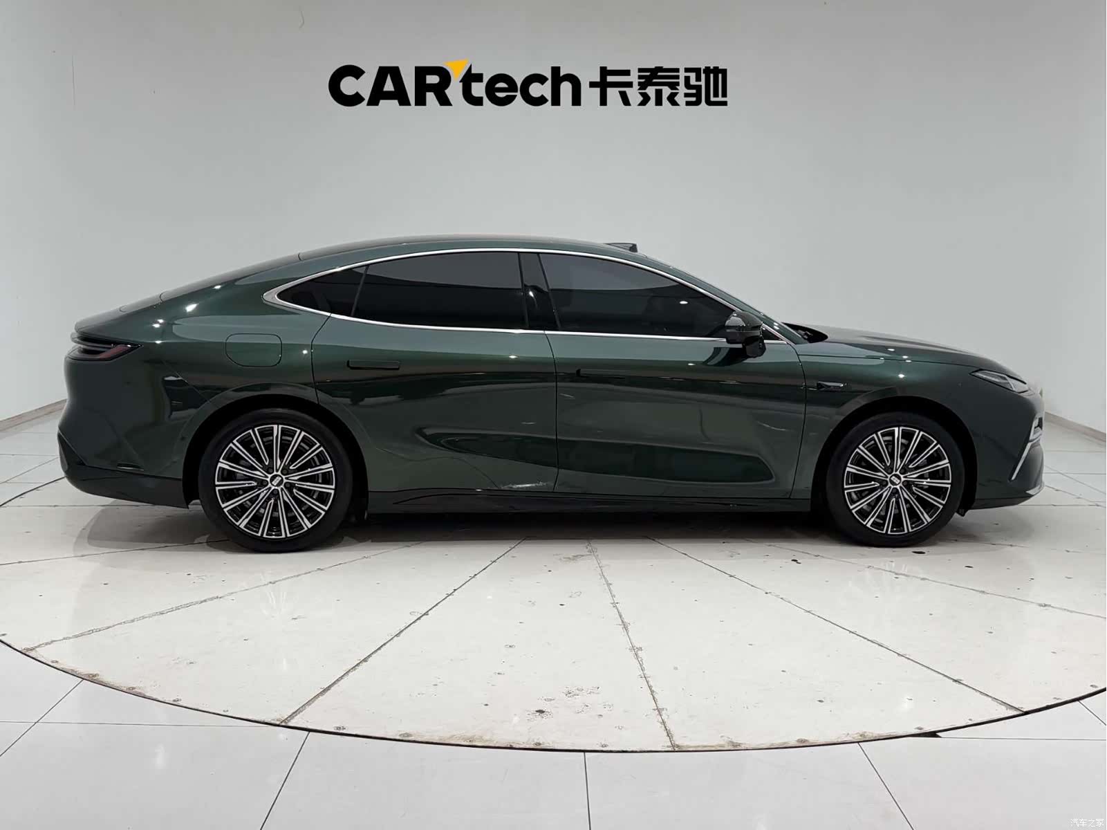 Geely 8, 2025 12