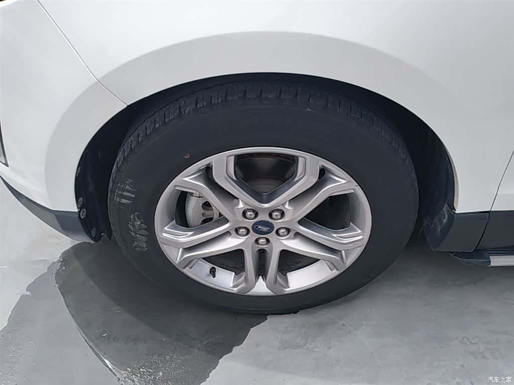 Ford Edge, 2019 23