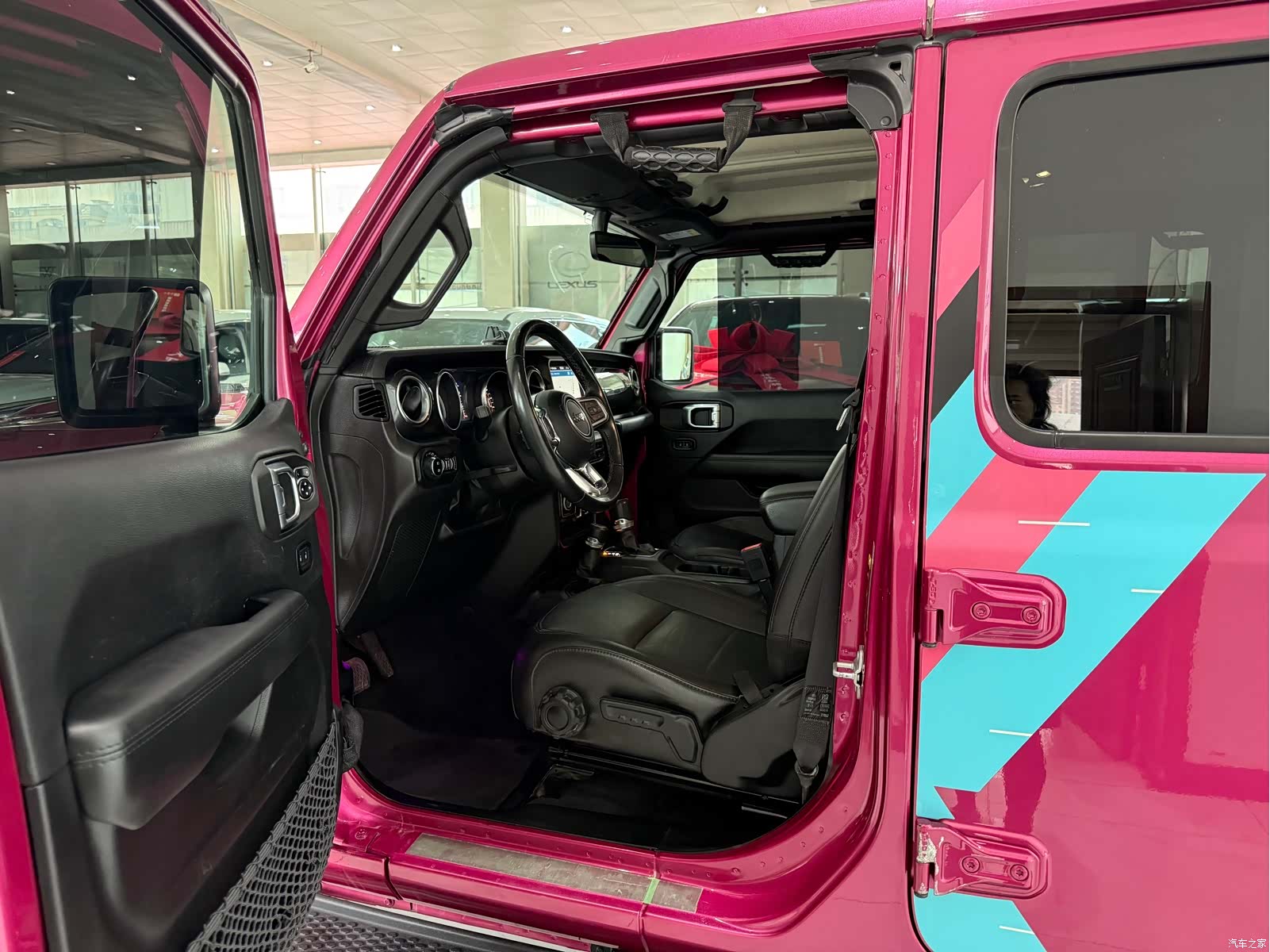 Jeep Wrangler, 2024 6