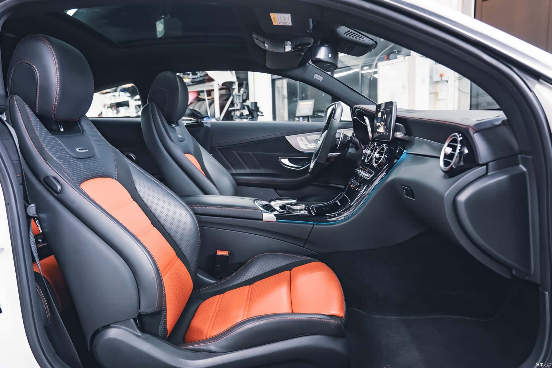 Mercedes-Benz C-Class, 2018 13