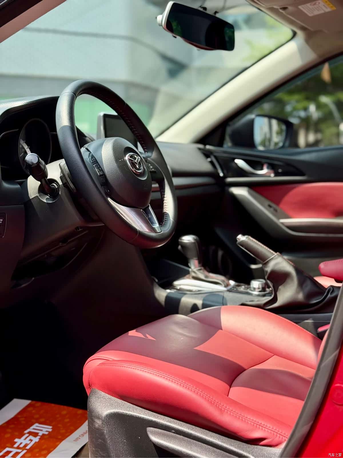 Mazda Mazda3, 2014 10
