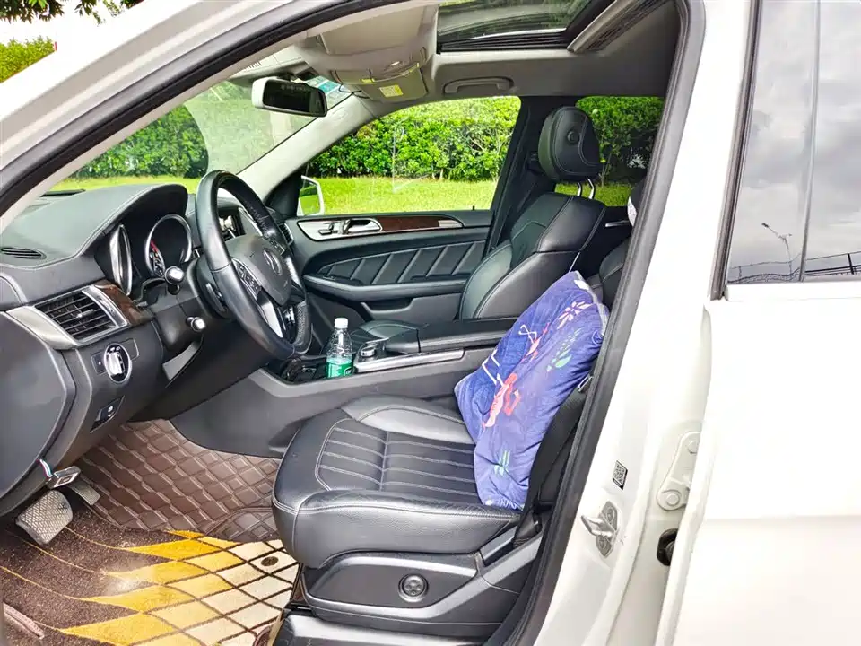 Mercedes-Benz GL grade