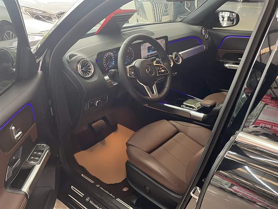Mercedes-Benz GLB