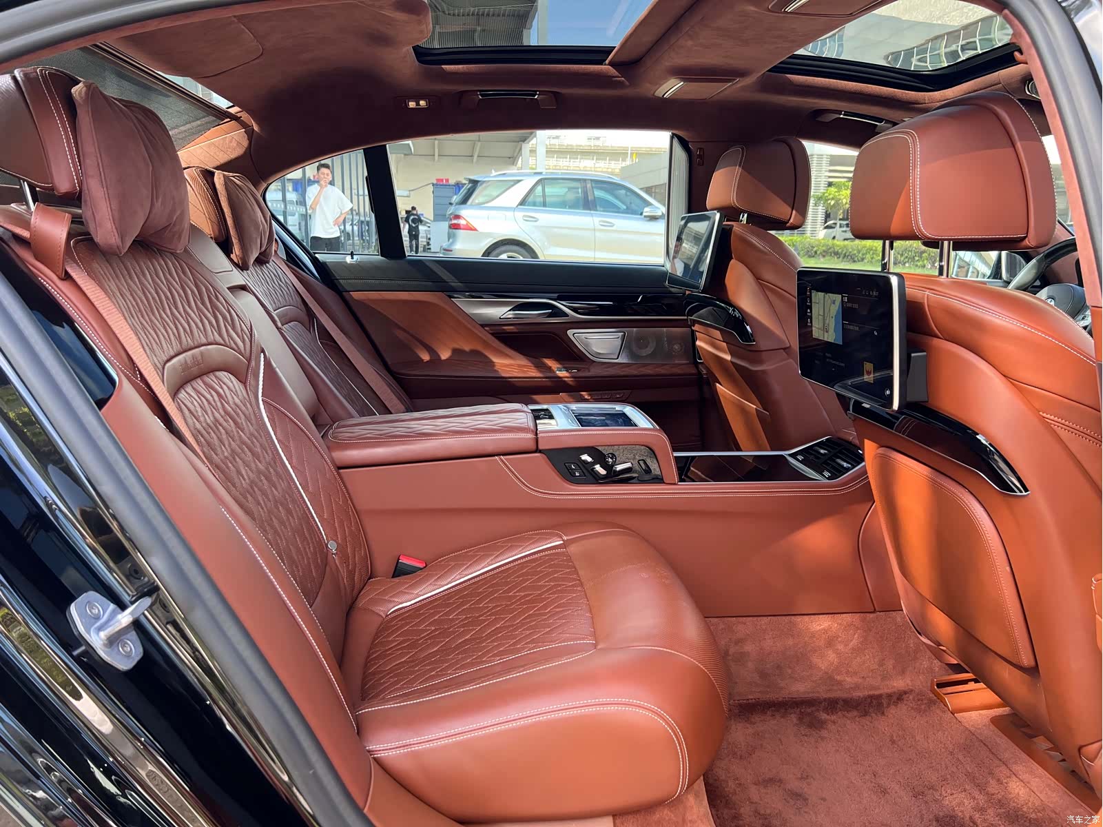 BMW 7 Series, 2020 10