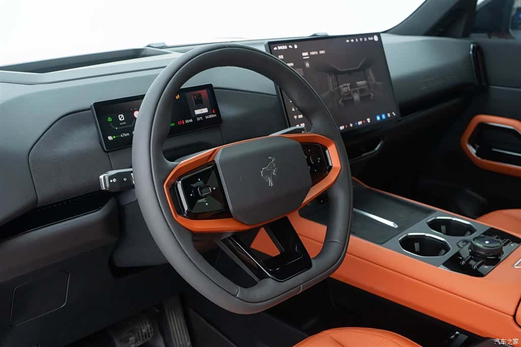 Ford Bronco, 2025 18