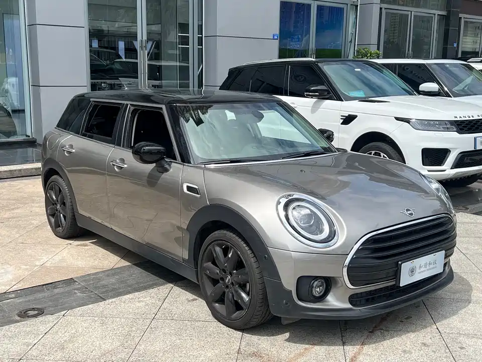 MINI CLUBMAN