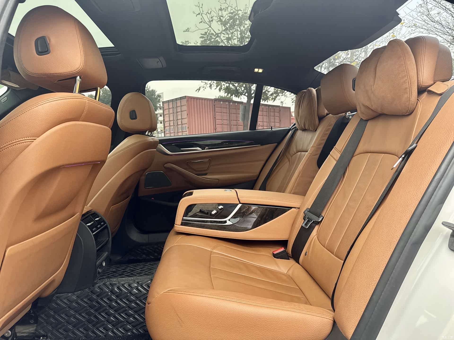 BMW 5 Series, 2017 6