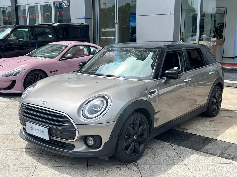 MINI CLUBMAN