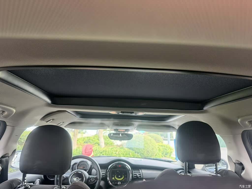 Mini Cooper, 2015 10