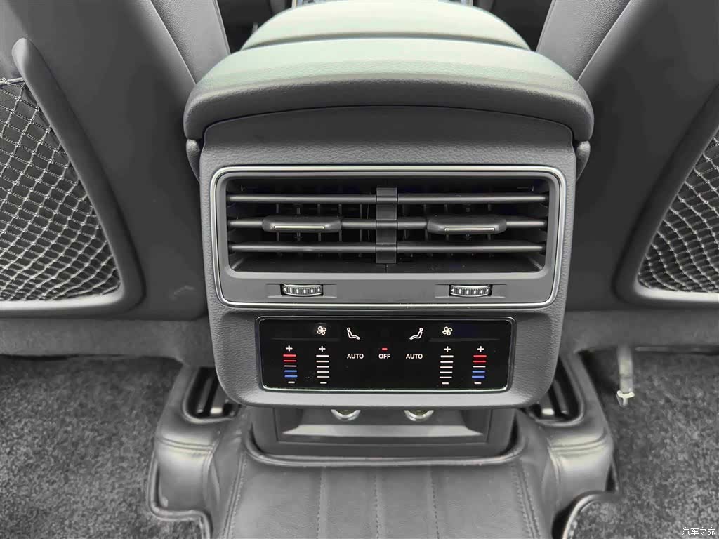 Audi Q7, 2021 13
