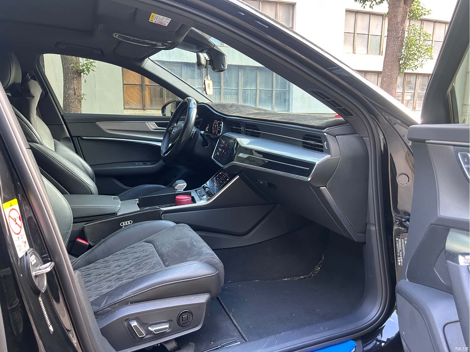 Audi A6L, 2024 11