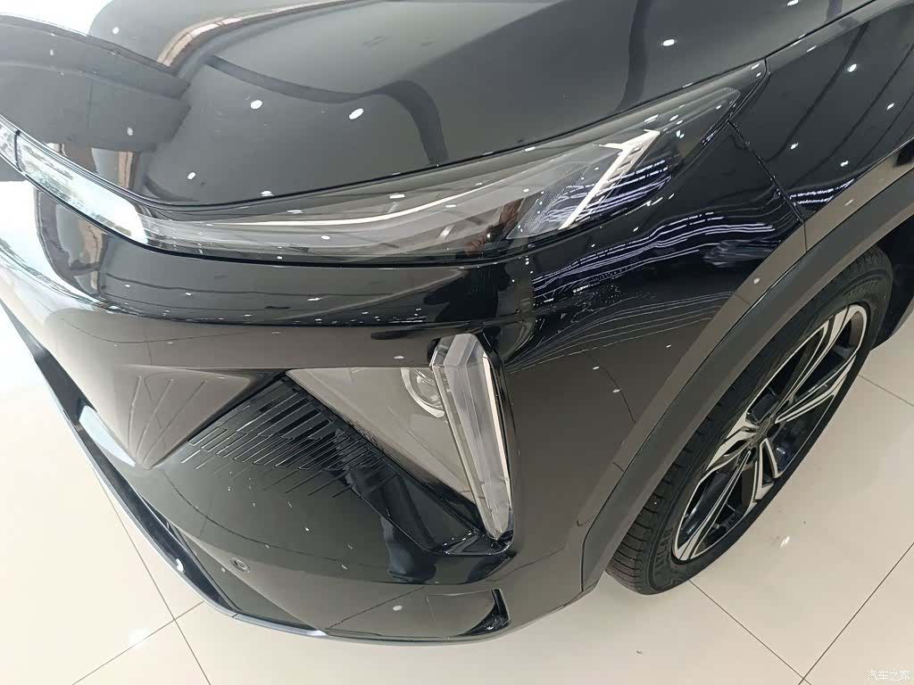 Geely Galaxy L7, 2023 18