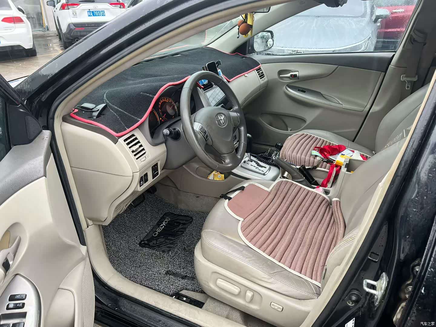 Toyota Corolla, 2010 все фото