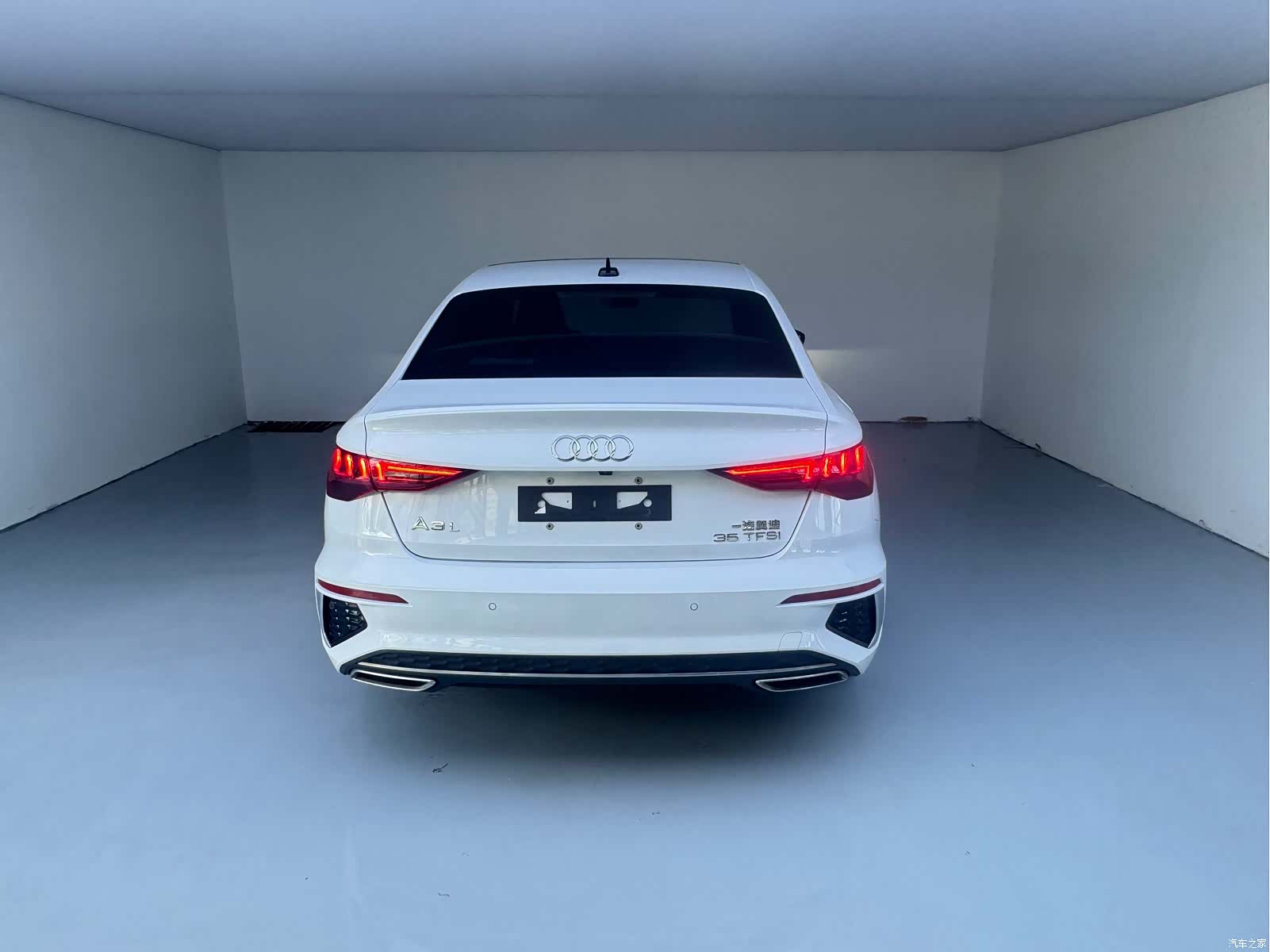 Audi A3, 2022 все фото