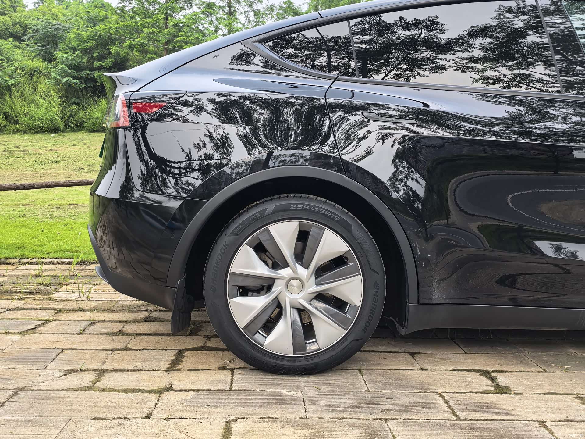 Tesla Model Y, 2021 22