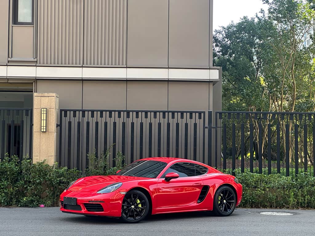 Porsche 718