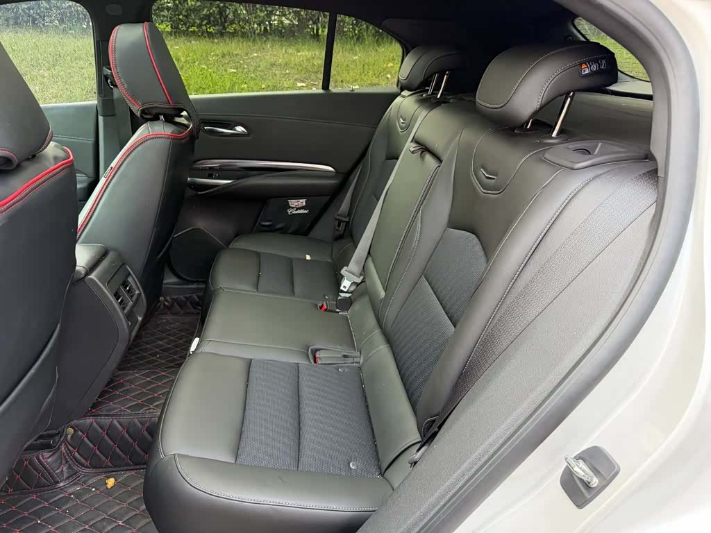 Cadillac XT4, 2020 12