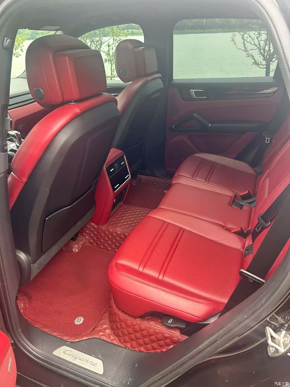 Porsche Cayenne, 2022 9