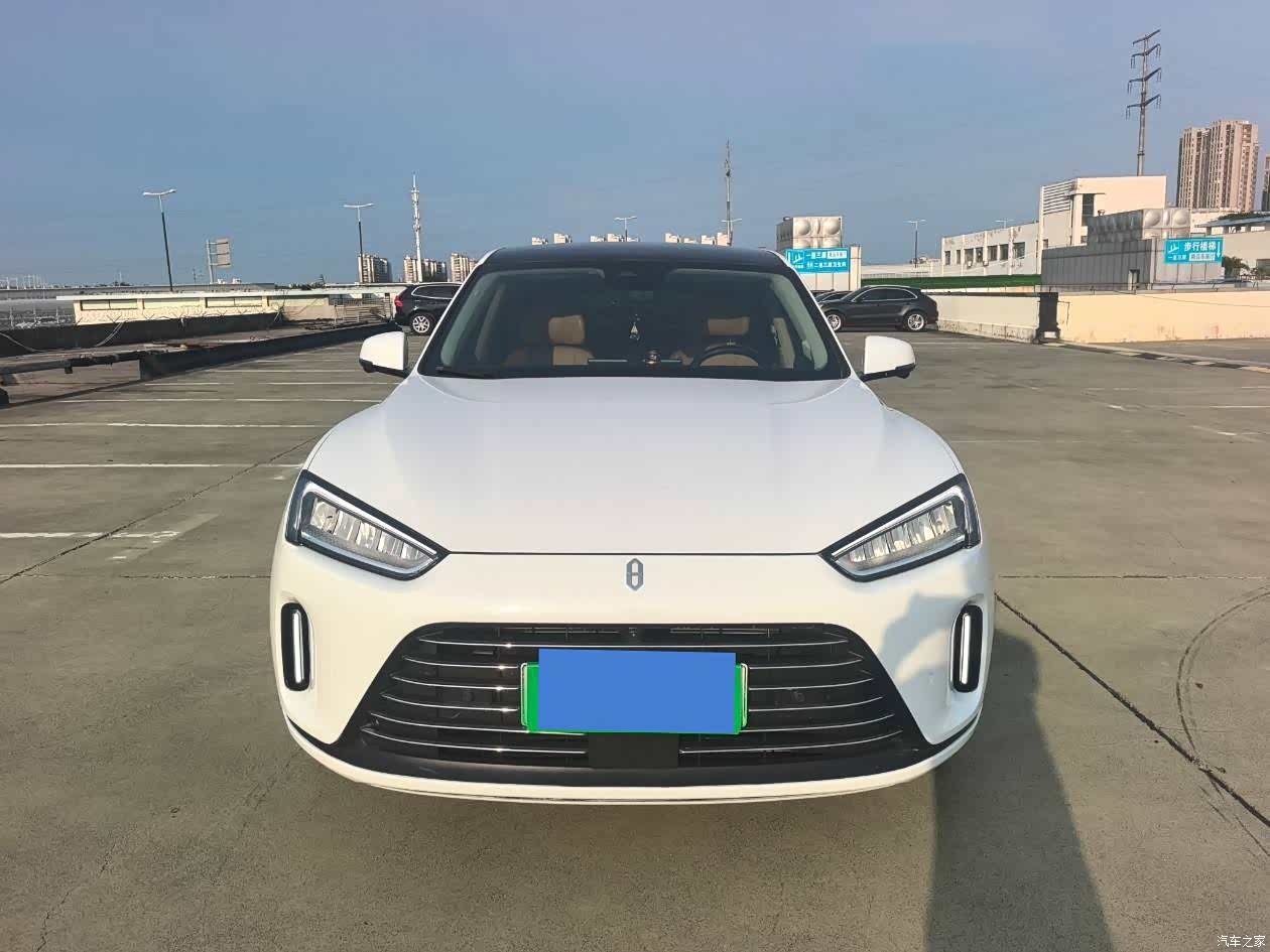 AITO M5, 2022 2