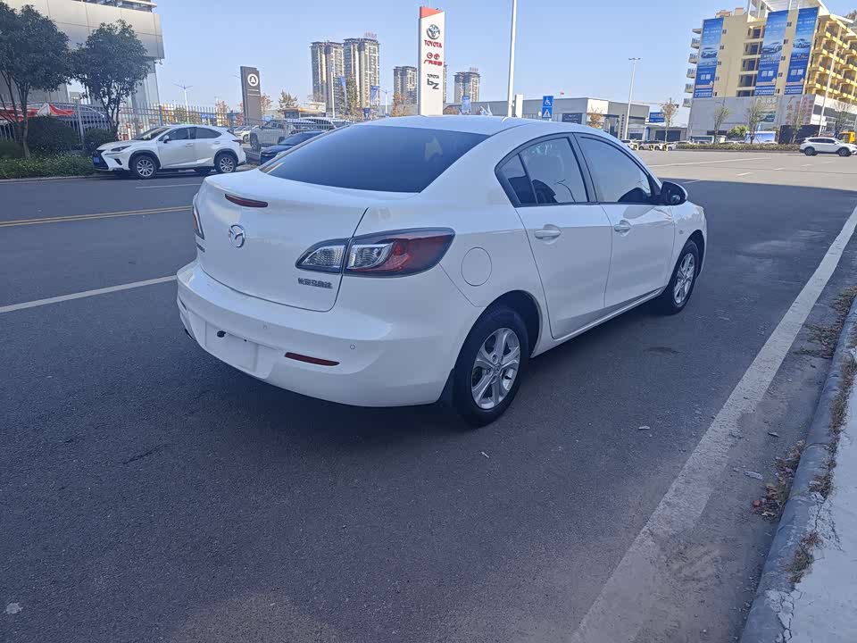 Mazda 3 star Cheng