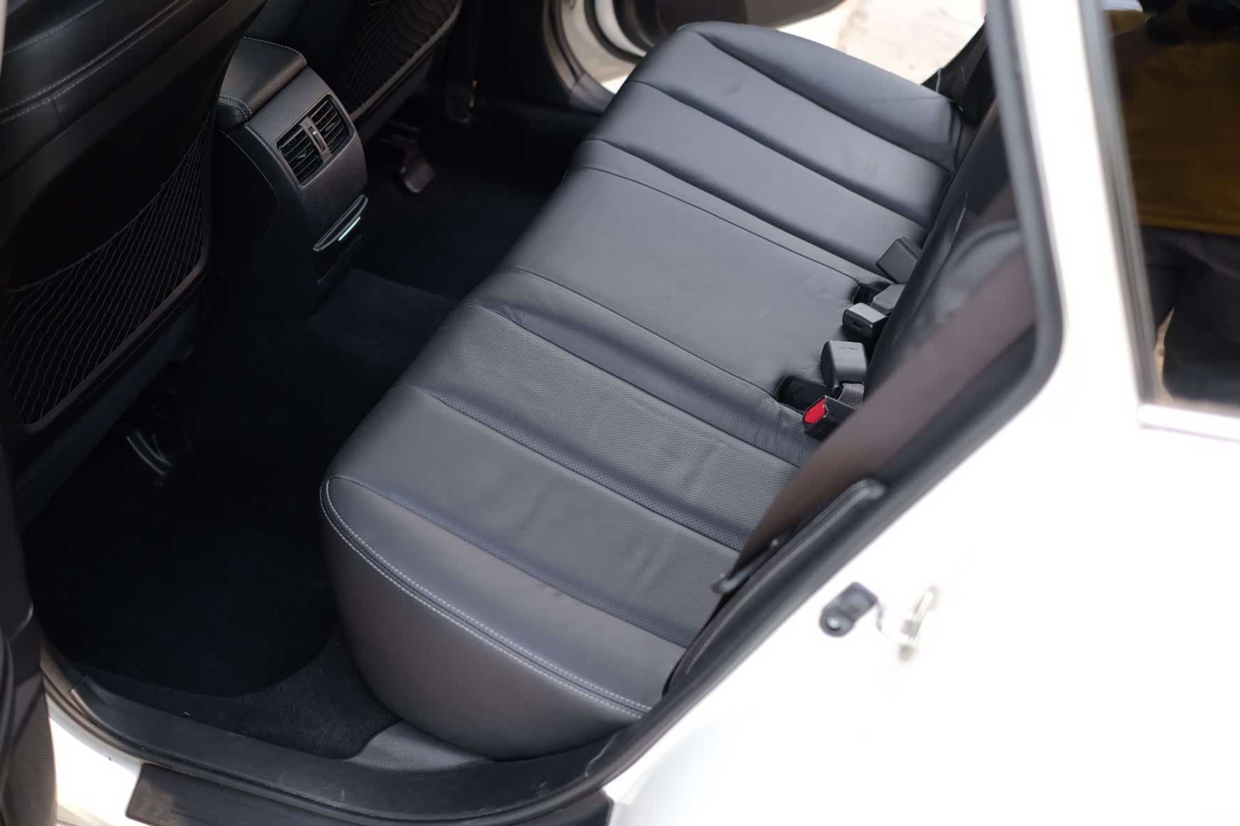 Subaru Outback, 2014 42