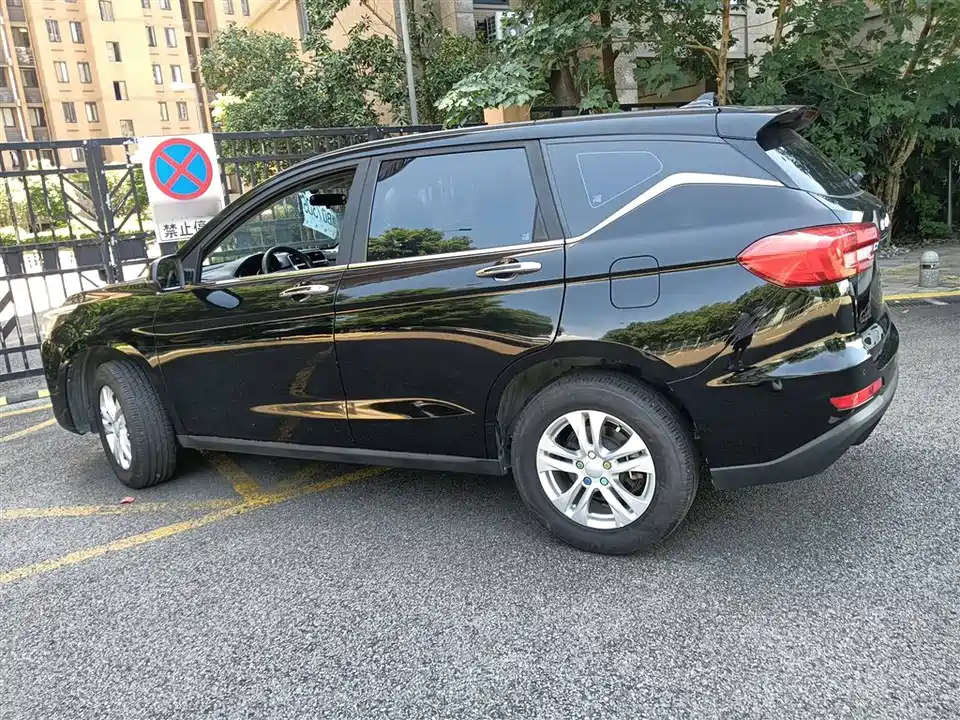 Haval M6