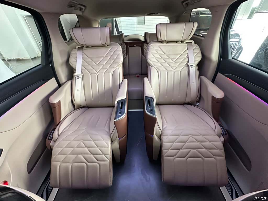 Buick GL8, 2026 19