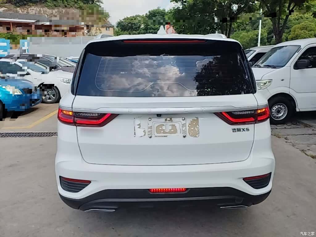 Geely X6, 2021 6