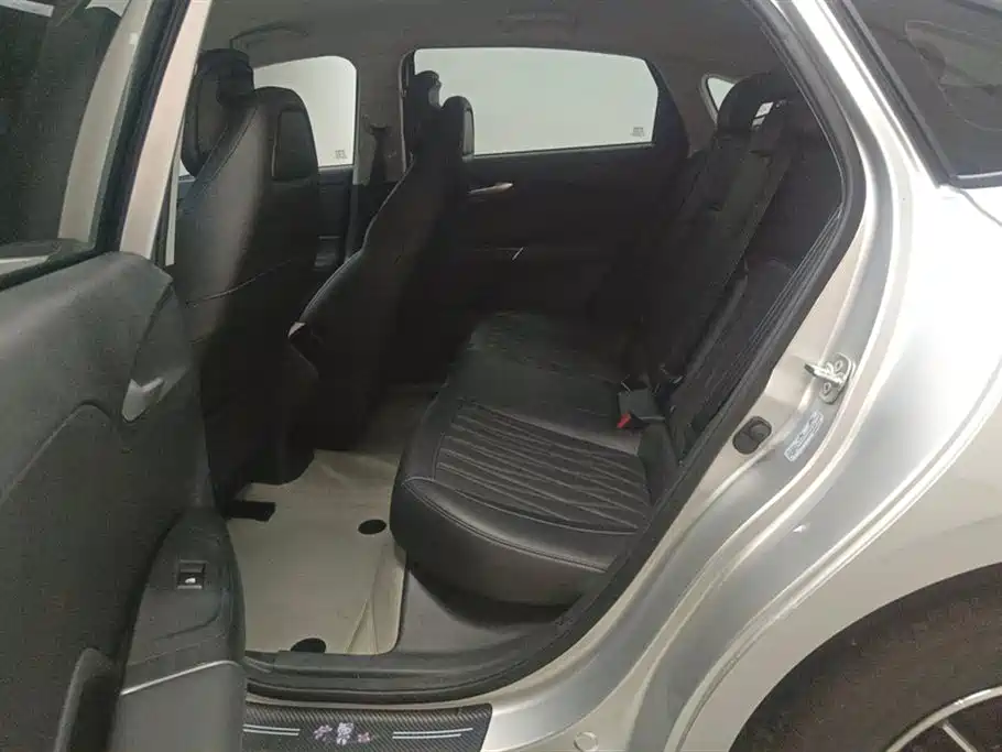 Changan A05