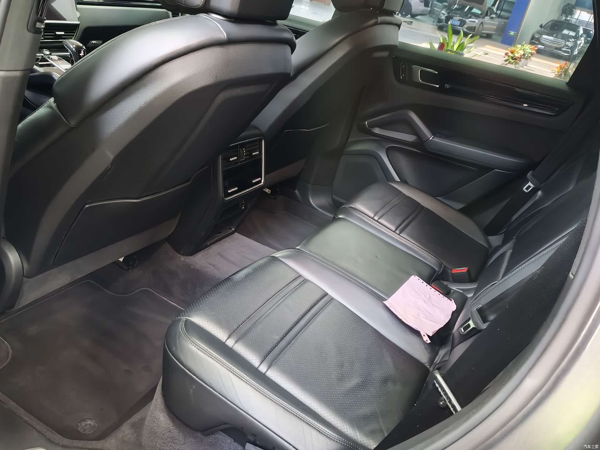 Porsche Cayenne, 2019 8