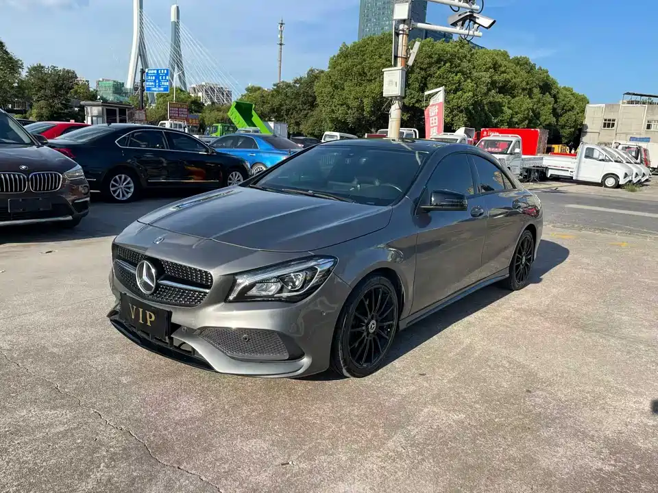Mercedes-Benz CLA