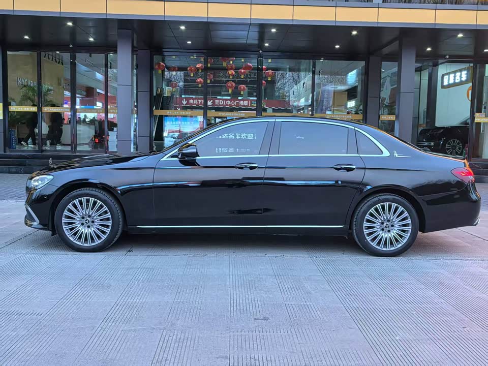 Mercedes-Benz E-class Mercedes-Benz E-class