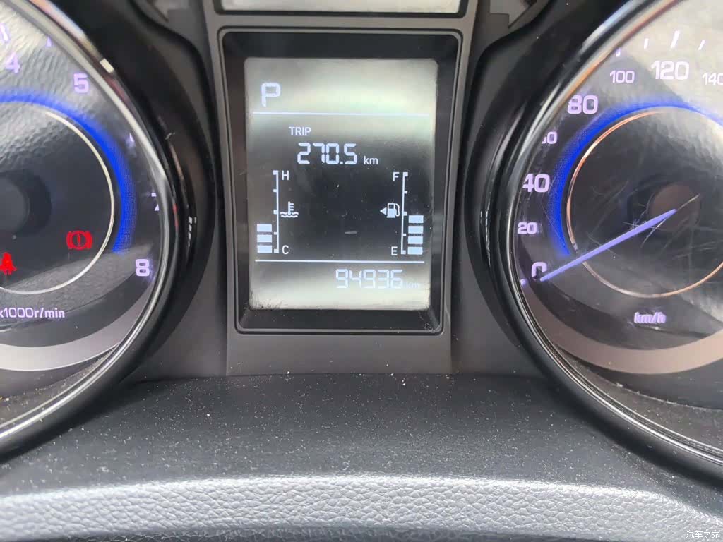 Changan CS15, 2017 все фото