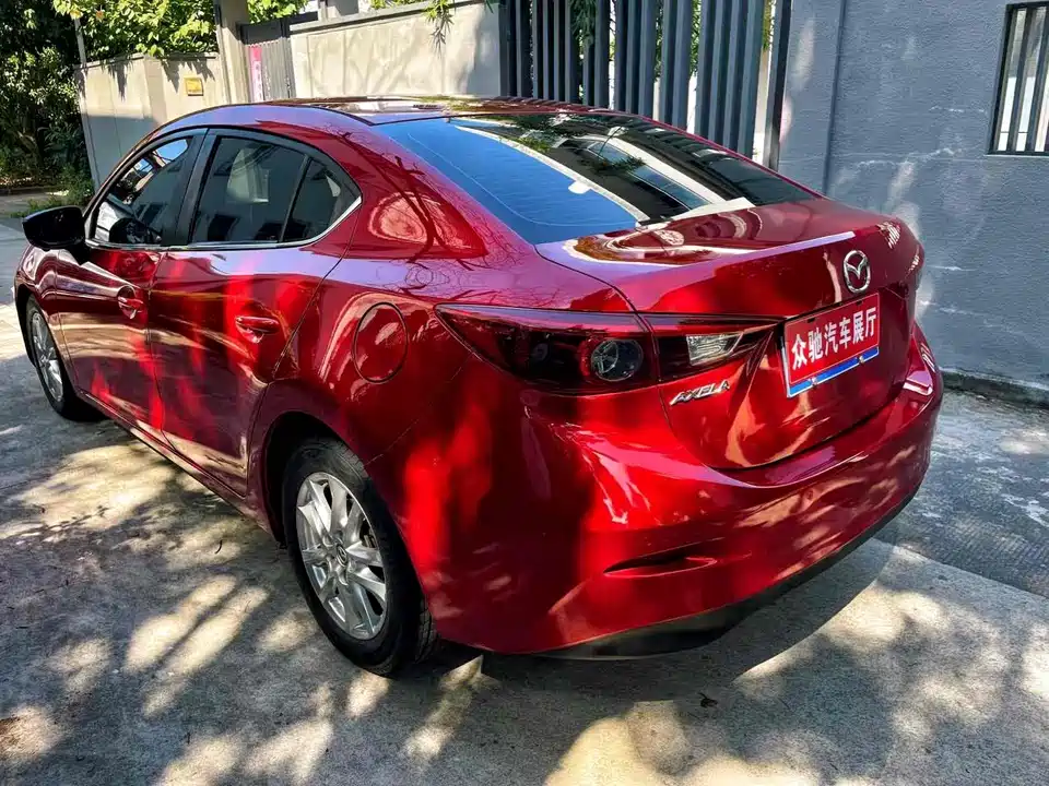 Mazda Atez