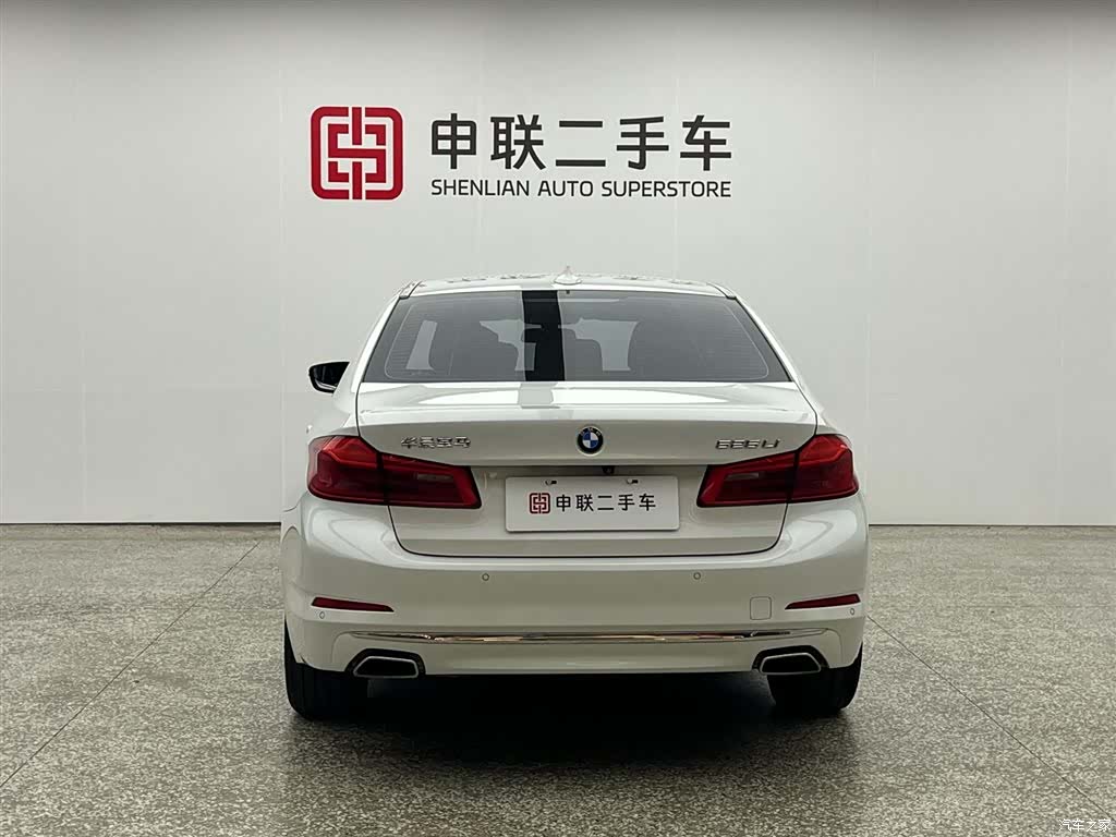 BMW 5 Series, 2020 все фото