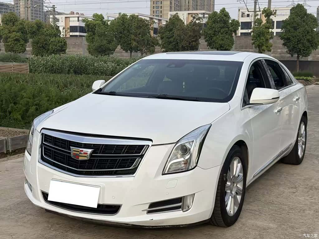 Cadillac XTS, 2016 1