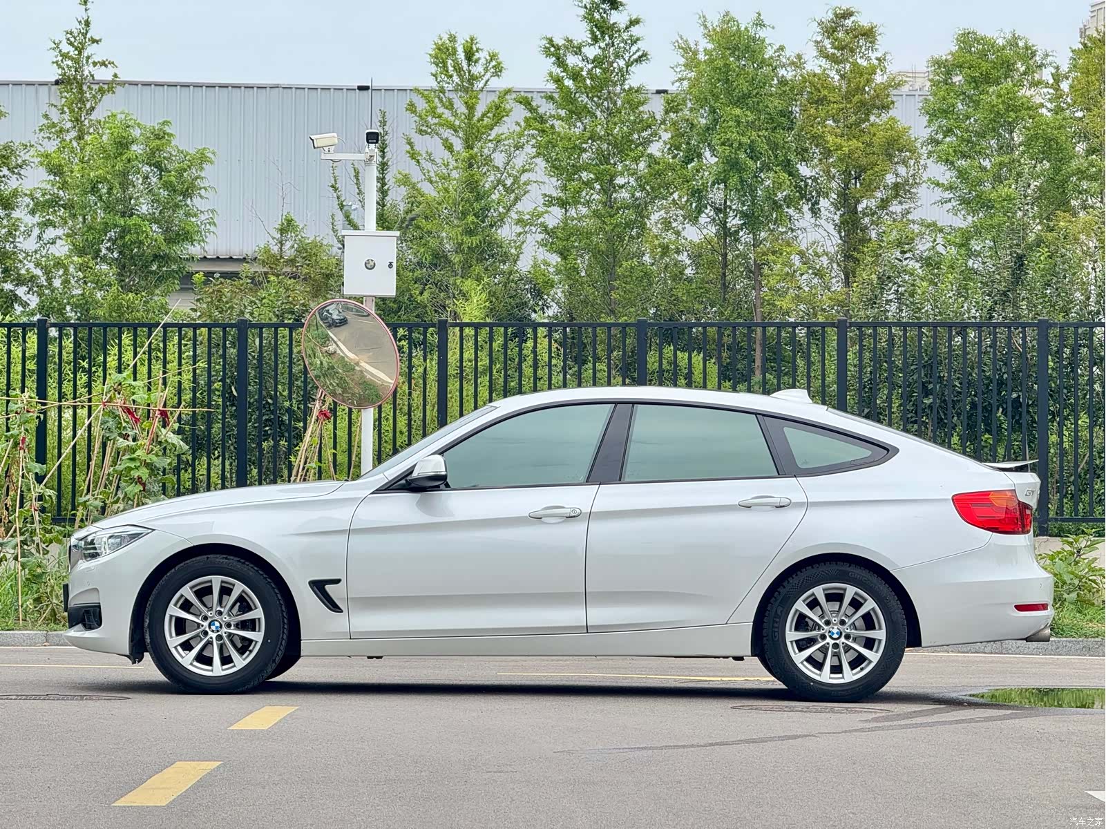 BMW 3 Series, 2016 18