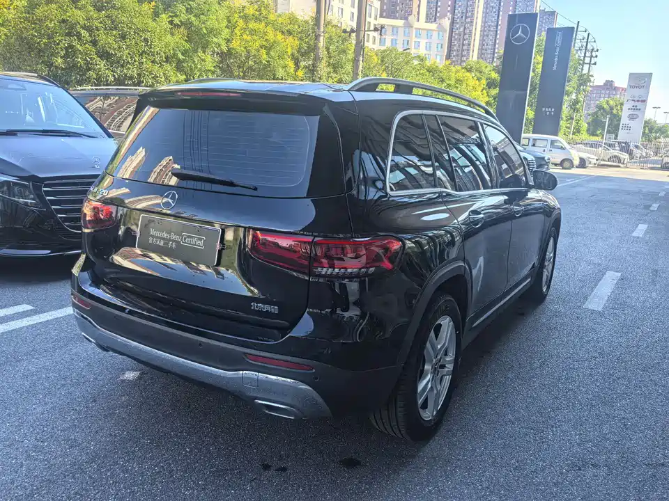 Mercedes-Benz GLB