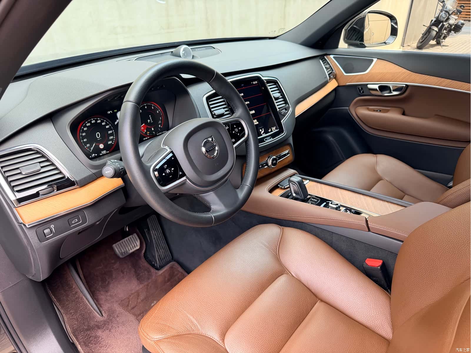 Volvo XC90, 2021 14