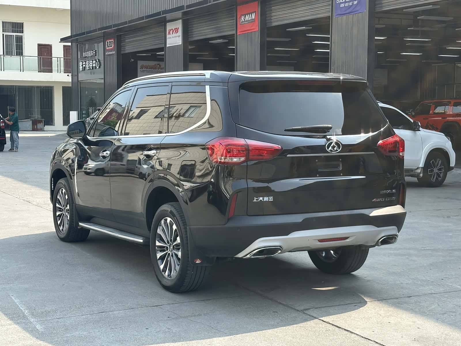 Maxus D90, 2019 6